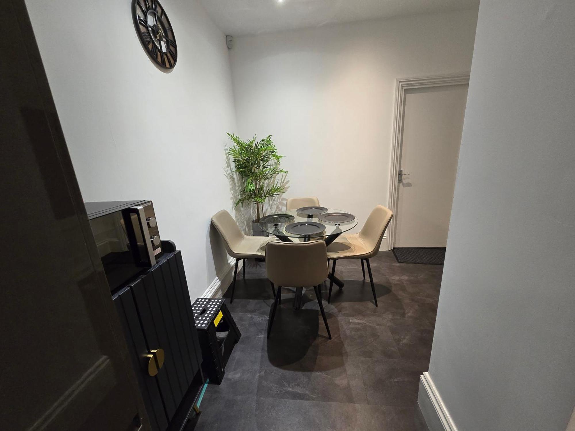 Appartamento Westbourne Gardens Flat *